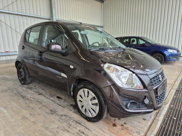 2015 Suzuki Splash Comfort — 1