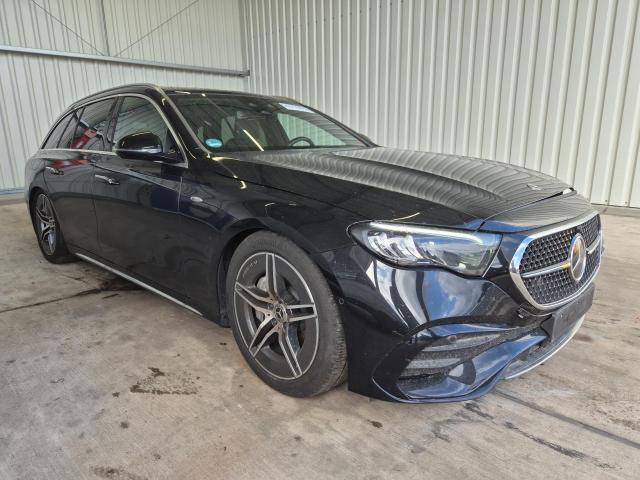 2025 Mercedes-Benz E -Klasse T-Modell E 300 de AMG Line Advanced — 1