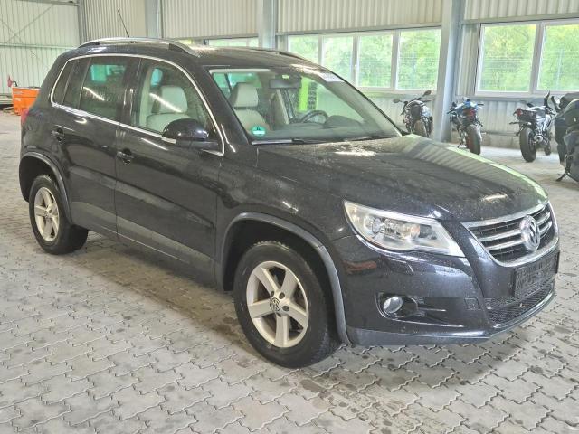 2008 Volkswagen Tiguan Sport & Style 4Motion — 1