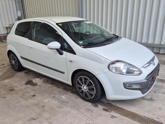 2010 Fiat Punto Evo Dynamic — 1