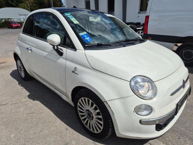 2012 Fiat 500 Lounge — 1