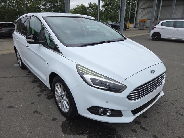 2016 Ford S-Max Titanium — 1