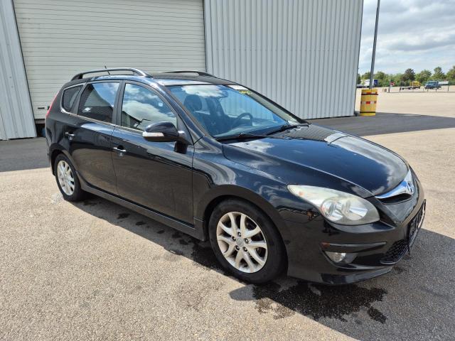 2012 Hyundai i30 cw — 1