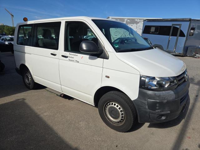 2014 Volkswagen T5 Transporter Kasten-Kombi Kombi — 1