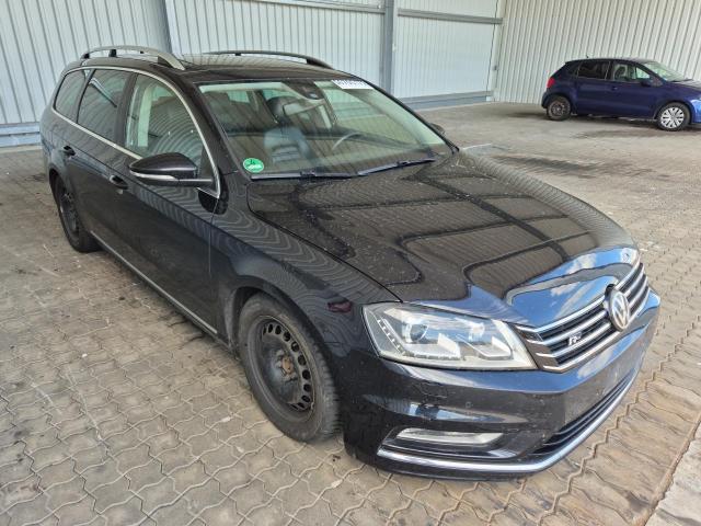 2012 Volkswagen Passat Variant R-Line BlueMotion — 1