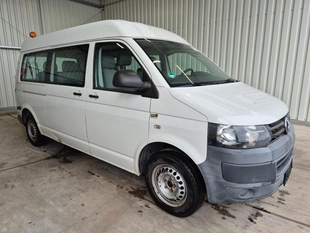 2010 Volkswagen T5 Transporter Kombi lang Mittelhochdach 9 Sitzer — 1