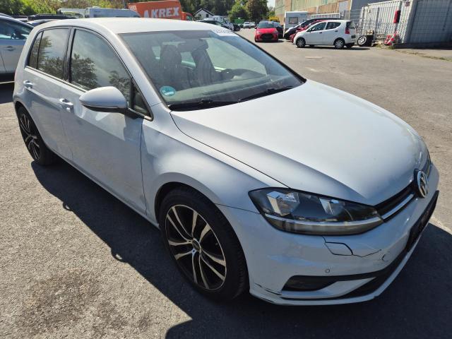 2017 Volkswagen Golf VII Lim. Trendline BMT/Start-Stopp — 1
