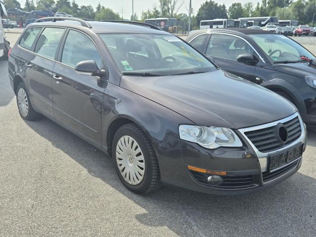 2008 Volkswagen Passat Variant Trendline — 1