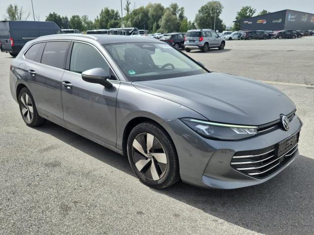 2025 Volkswagen Passat Variant 2.0 TDI 110 kW Business — 1