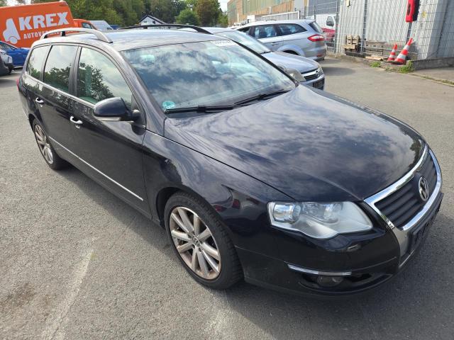 2010 Volkswagen Passat Variant Sportline — 1