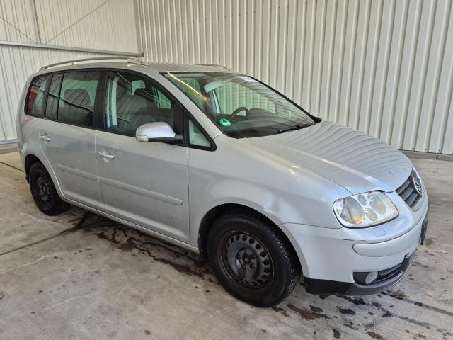 2004 Volkswagen Touran Highline — 1