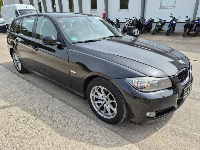 2011 BMW 3 Touring 318d — 1