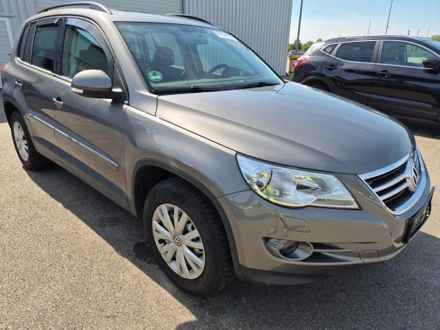 2009 Volkswagen Tiguan Track & Field 4Motion — 1