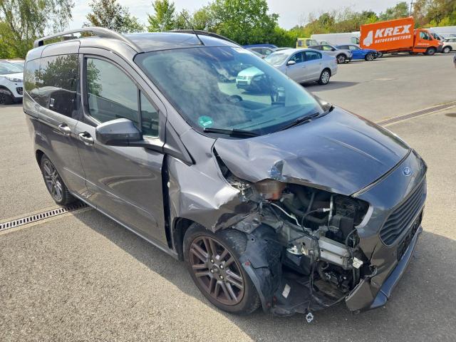 2019 Ford Tourneo Courier Sport — 1