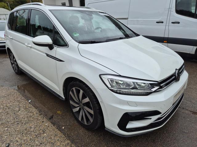 2022 Volkswagen Touran Highline BMT/Start-Stopp — 1