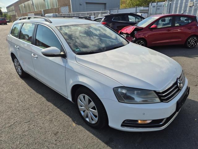 2011 Volkswagen Passat Variant Comfortline BlueMotion — 1