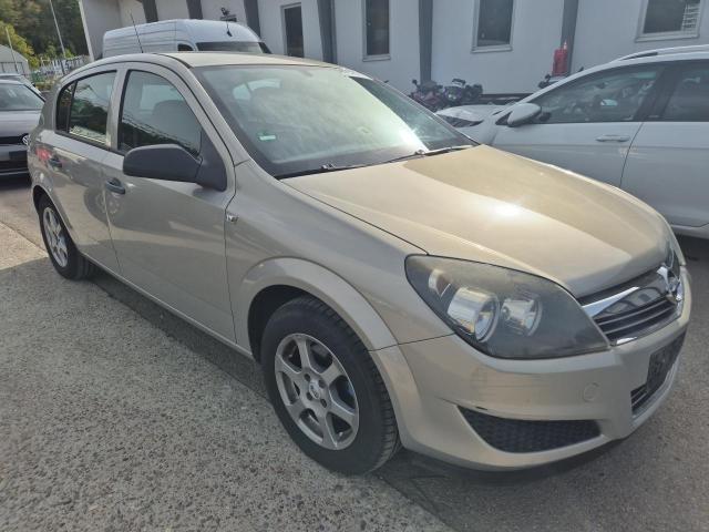 2009 Opel Astra H Lim. Basis — 1