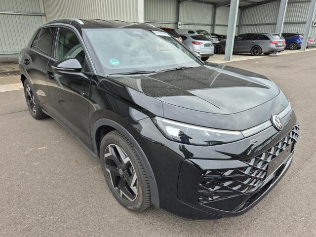 2026 Volkswagen T-Roc 1.5 eTSI 110 kW R-Line — 1
